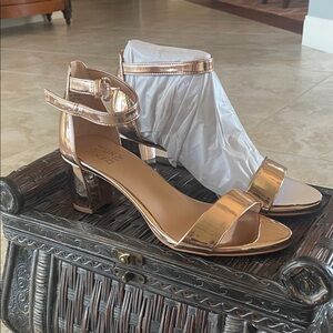 Naturalizer Shiny Gold Block Heel Sandals